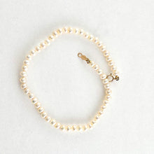 Load image into Gallery viewer, Cultured F/W 4mm White Pearl Hand-knotted Bracelet – 14K Gold Filled Clasp