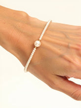 Load image into Gallery viewer, 14k Yellow Gold Spring Clasp White Mini Pearl Bracelet with Center White Pearl