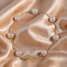 Load image into Gallery viewer, Pink Pearl &amp; 14k Yellow Gold Spiral Tube Bracelet