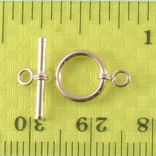 Load image into Gallery viewer, 14K Yellow Gold Toggle Clasp with Bar