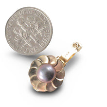 Load image into Gallery viewer, 14K Yellow Gold Black-Gray Cultured Pearl Clasp w/ Closed Jump Rings