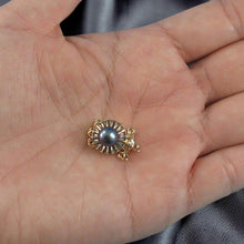 Load image into Gallery viewer, 14K Yellow Gold Triple Strands (3 Rows) Black Cultured Pearl Clasp