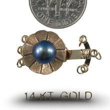 Load image into Gallery viewer, 14K Yellow Gold Triple Strands (3 Rows) Blue-Gray Pearl Clasp