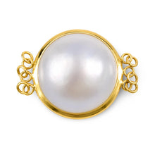 Load image into Gallery viewer, 14K Yellow Gold Triple Strands (3 Rows) 16mm White Mabe Pearl Divider