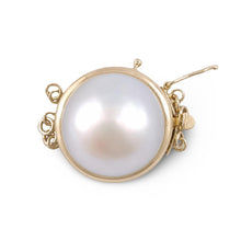 Load image into Gallery viewer, 14K Yellow Gold Triple Strands (3 Rows) 15mm White Mabe Pearl Clasp