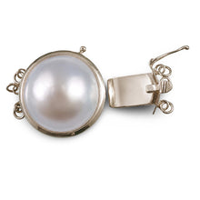 Load image into Gallery viewer, 14K Yellow Gold Triple Strands (3 Rows) 15mm White Mabe Pearl Clasp