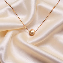 Load image into Gallery viewer, White Cultured Pearl Floating Necklace in 14k Gold