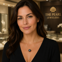 Load image into Gallery viewer, Black Pearl on 14k Gold Singapore Chain Necklace