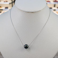 Load image into Gallery viewer, Black Pearl on 14k White Gold Box Chain Necklace