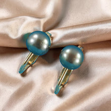 Load image into Gallery viewer, 14k Gold-Filled Clip-On Black-Gray Freshwater Pearl Earrings