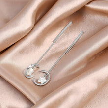 Load image into Gallery viewer, Sterling Silver Threader White Coin Pearl Earrings (Star Shape)