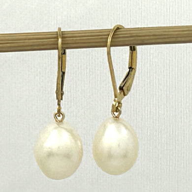 9100935 14K GOLD FILLED PLAIN LEVER BACK WHITE BAROQUE PEARL DANGLE EARRINGS