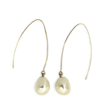 Load image into Gallery viewer, 14k Gold Filled V-Wire White Baroque Pearl Dangle Earrings