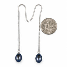 Load image into Gallery viewer, Sterling Silver Box Chain Black Pearl Earrings
