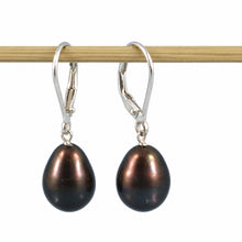 Load image into Gallery viewer, Sterling Silver Leverback Black Pearl Dangle Earrings