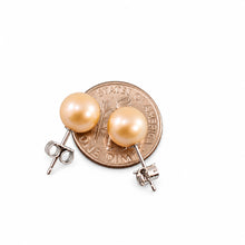 Load image into Gallery viewer, Sterling Silver Pale Pink Pearl Stud Earrings (7.5–8mm)