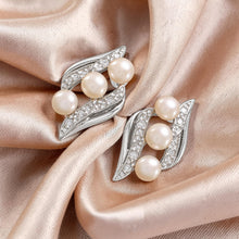 Load image into Gallery viewer, Sterling Silver Pink Pearl &amp; Cubic Zirconia Stud Earrings