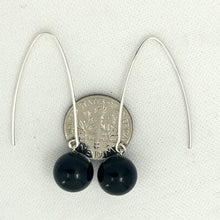 Load image into Gallery viewer, 9110861 SILVER 925 V SHAPED WIRE BLACK ONYX DANGLE HOOK EARRINGS