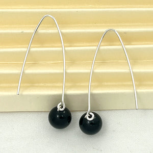 9110891 SILVER 925 V SHAPED WIRE BLACK ONYX DANGLE HOOK EARRINGS