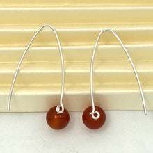 Load image into Gallery viewer, 9110895 SILVER 925 V SHAPED WIRE CARNELIAN DANGLE HOOK EARRINGS