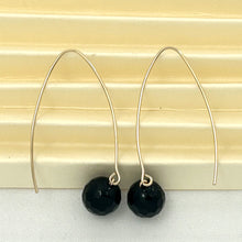 Load image into Gallery viewer, 9111881  BLACK ONYX 14K GOLD FILLED V SHAPED WIRE DANGLE HOOK EARRINGS