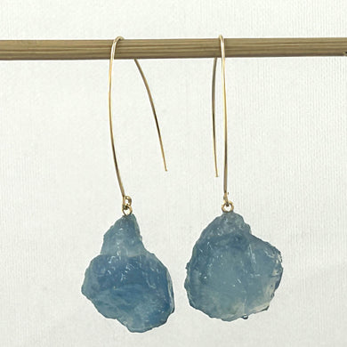 9130780B  ROUGH AQUAMARINE 14K GOLD FILLED V SHAPED WIRE DANGLE EARRINGS