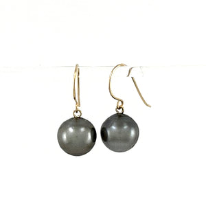 91T0010 BLACK TAHITIAN PEARL FISH HOOK EARRINGS