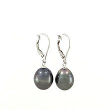 Load image into Gallery viewer, 91T0112A  GENUINE TAHITIAN BLACK PEARL LEVERBACK DANGLE EARRINGS