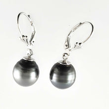 Load image into Gallery viewer, Solid Sterling Silver .925 Leverback Gray Tahitian Pearl Earrings