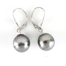 Load image into Gallery viewer, Solid Sterling Silver .925 Leverback Black Tahitian Pearl Earrings