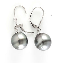 Load image into Gallery viewer, Solid Sterling Silver .925 Leverback Black Tahitian Pearl Earrings