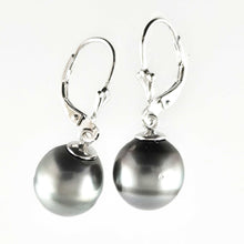 Load image into Gallery viewer, Solid Sterling Silver .925 Leverback Black Tahitian Pearl Earrings