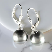 Load image into Gallery viewer, Solid Sterling Silver .925 Leverback Black Tahitian Pearl Earrings