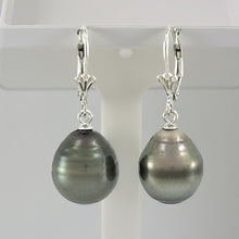 Load image into Gallery viewer, Solid Sterling Silver .925 Leverback Black Tahitian Pearl Earrings