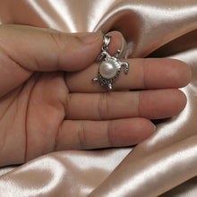 Load image into Gallery viewer, Sterling Silver 925 Hawaiian Honu White Pearl Pendant
