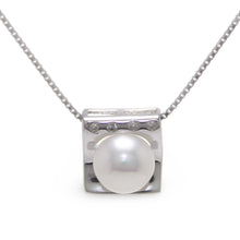 Load image into Gallery viewer, Sterling Silver 925 CZ &amp; White Pearl Pendant