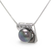 Load image into Gallery viewer, Sterling Silver 925 CZ &amp; Black Pearl Pendant