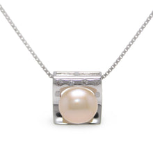 Load image into Gallery viewer, Sterling Silver 925 CZ &amp; Pale Pink Pearl Pendant