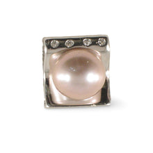 Load image into Gallery viewer, Sterling Silver 925 CZ &amp; Lavender Pearl Pendant