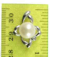 Load image into Gallery viewer, Sterling Silver 925 CZ &amp; White Pearl Flower Pendant