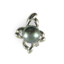 Load image into Gallery viewer, Sterling Silver 925 CZ &amp; Black Pearl Flower Pendant