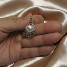 Load image into Gallery viewer, Sterling Silver 925 White Pearl Pendant