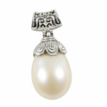 Load image into Gallery viewer, Sterling Silver 925 Baroque Pearl Pendant