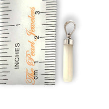 Load image into Gallery viewer, Mother of Pearl Tube Pendant with Plumeria Bale