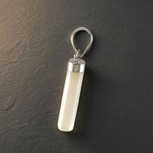 Load image into Gallery viewer, Mother of Pearl Tube Pendant with Plumeria Bale