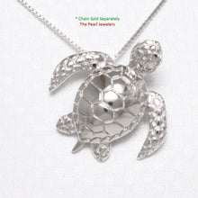 Load image into Gallery viewer, 9230080-Sterling-Silver-High-Polish-Shiny-3D-Hawaiian-Honu-Sea-Turtle-Pendant