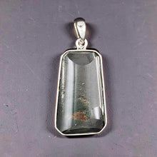 Load image into Gallery viewer, Minimal Natural Multi-Inclusion Quartz Crystal Sterling Silver Necklace