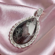 Load image into Gallery viewer, Grey Natural Multi-Inclusion Quartz Crystal Sterling Silver Necklace