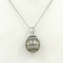 Load image into Gallery viewer, 92T0020 LARGE GENUINE BAROQUE TAHITIAN PEARL PENDANT