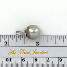 Load image into Gallery viewer, 92T0030 REAL BAROQUE NATURAL SMOKE TONE TAHITIAN PEARL PENDANT